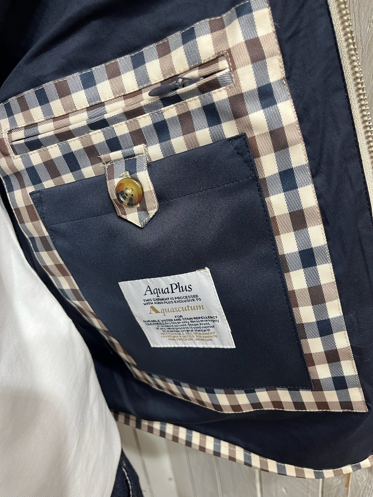 Aquascutum Archive Mid Jacket - Club Check - LIMITED EDITION - Image 6