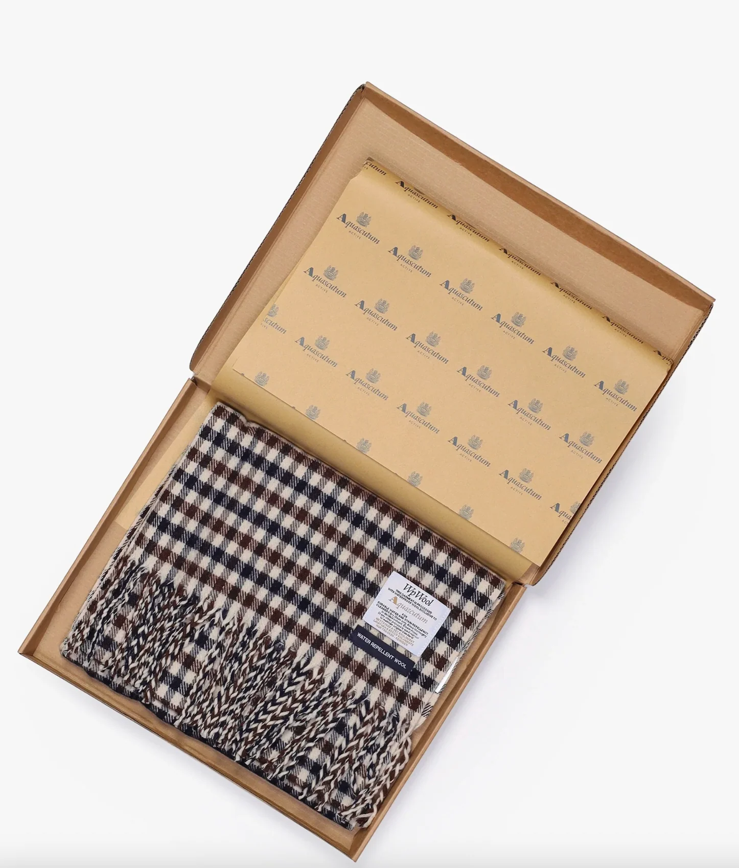 Aquascutum AW25 Wool Scarf - Club (Gift Boxed) LIMITED OFFER - Image 5