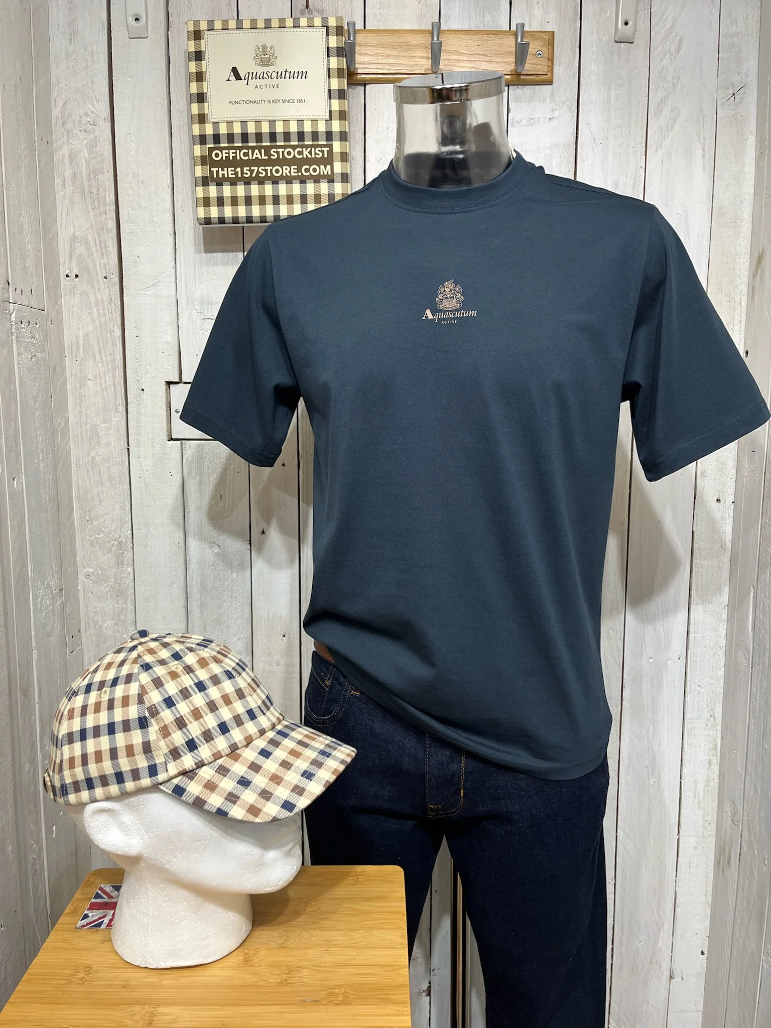 Aquascutum Centred Logo Tee - Navy - Image 4
