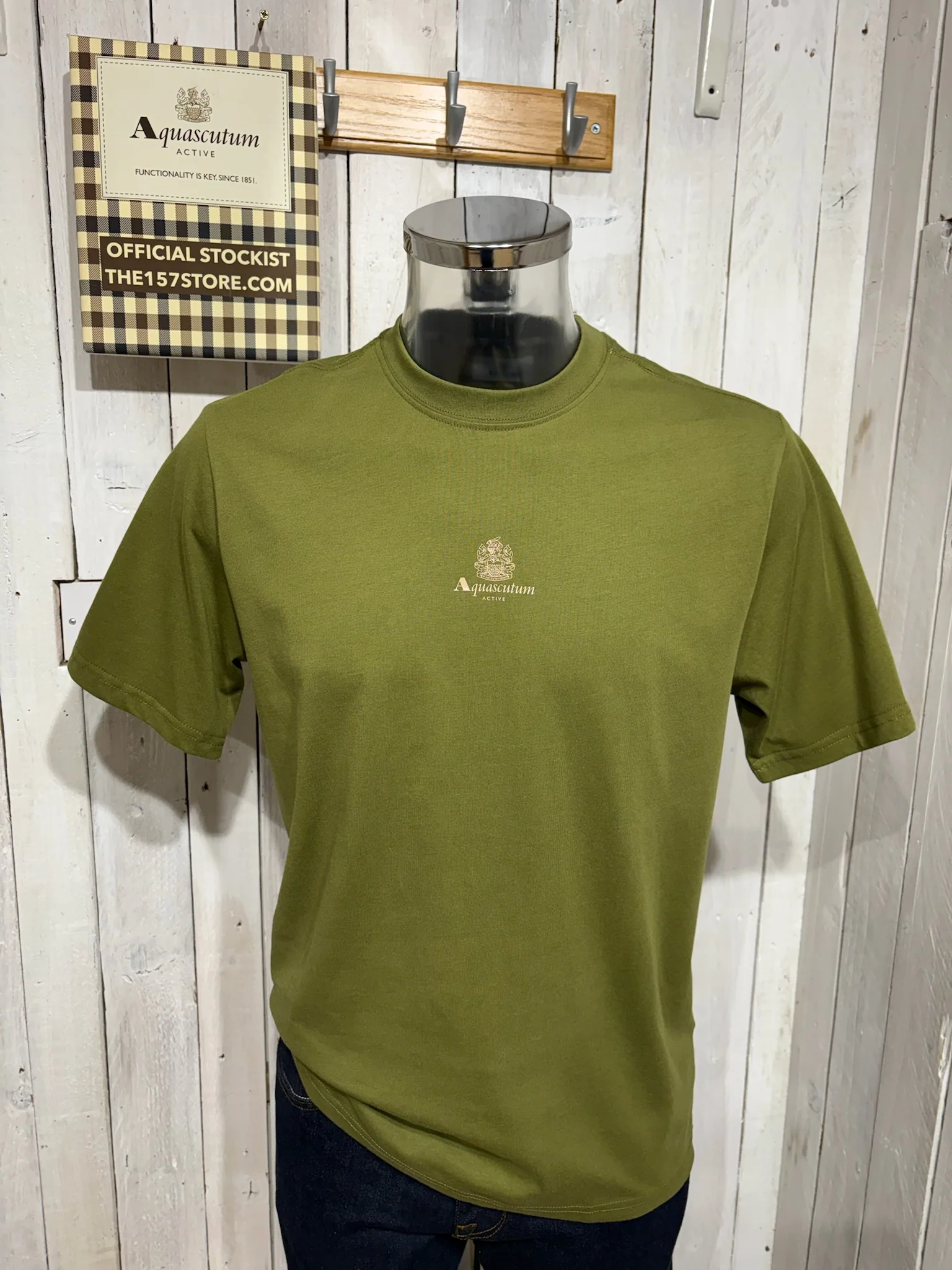 Aquascutum Centred Small Logo Tee - Army
