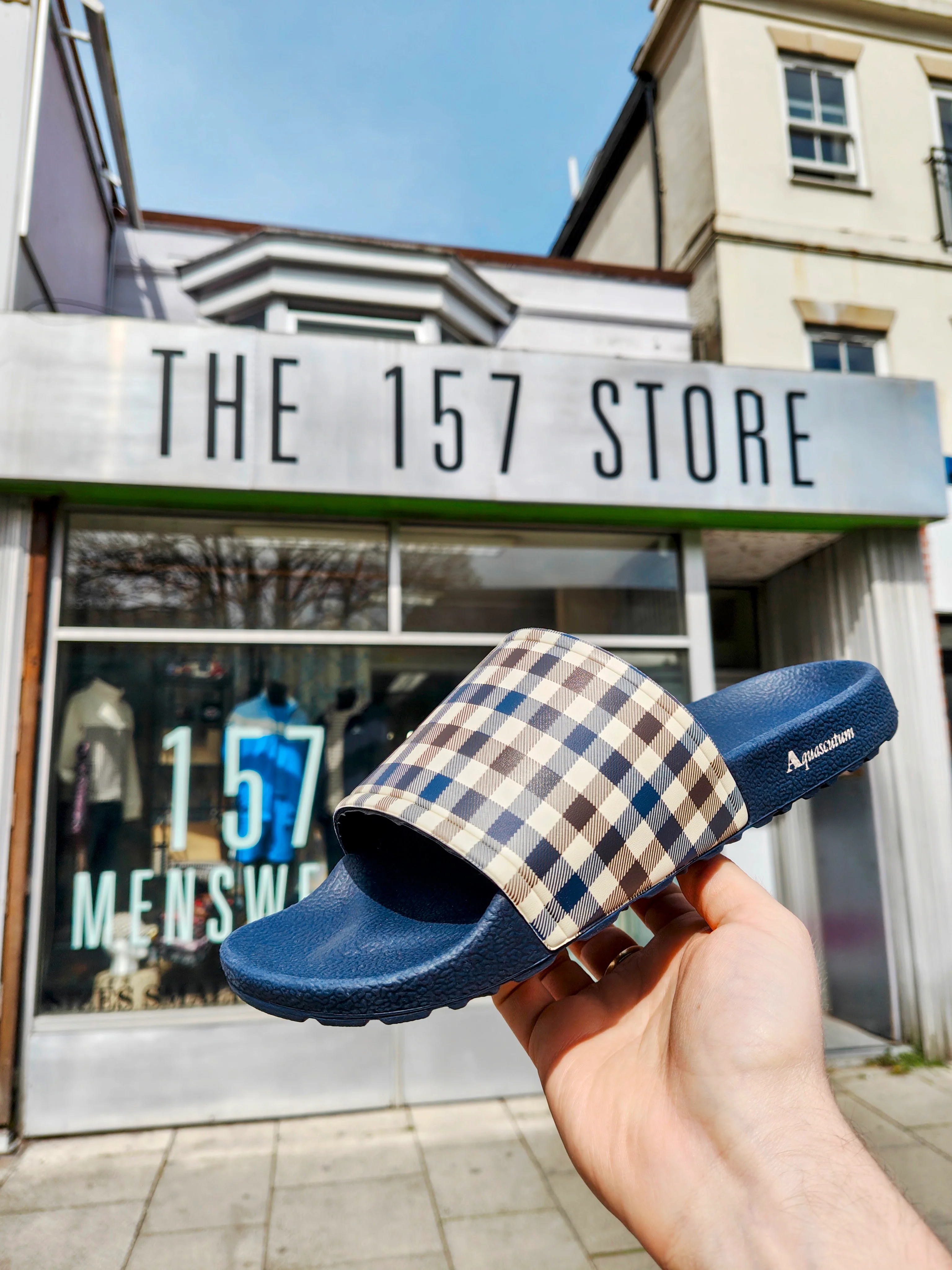 Aquascutum Club Check Sliders - Navy ( SMALL CHECK )