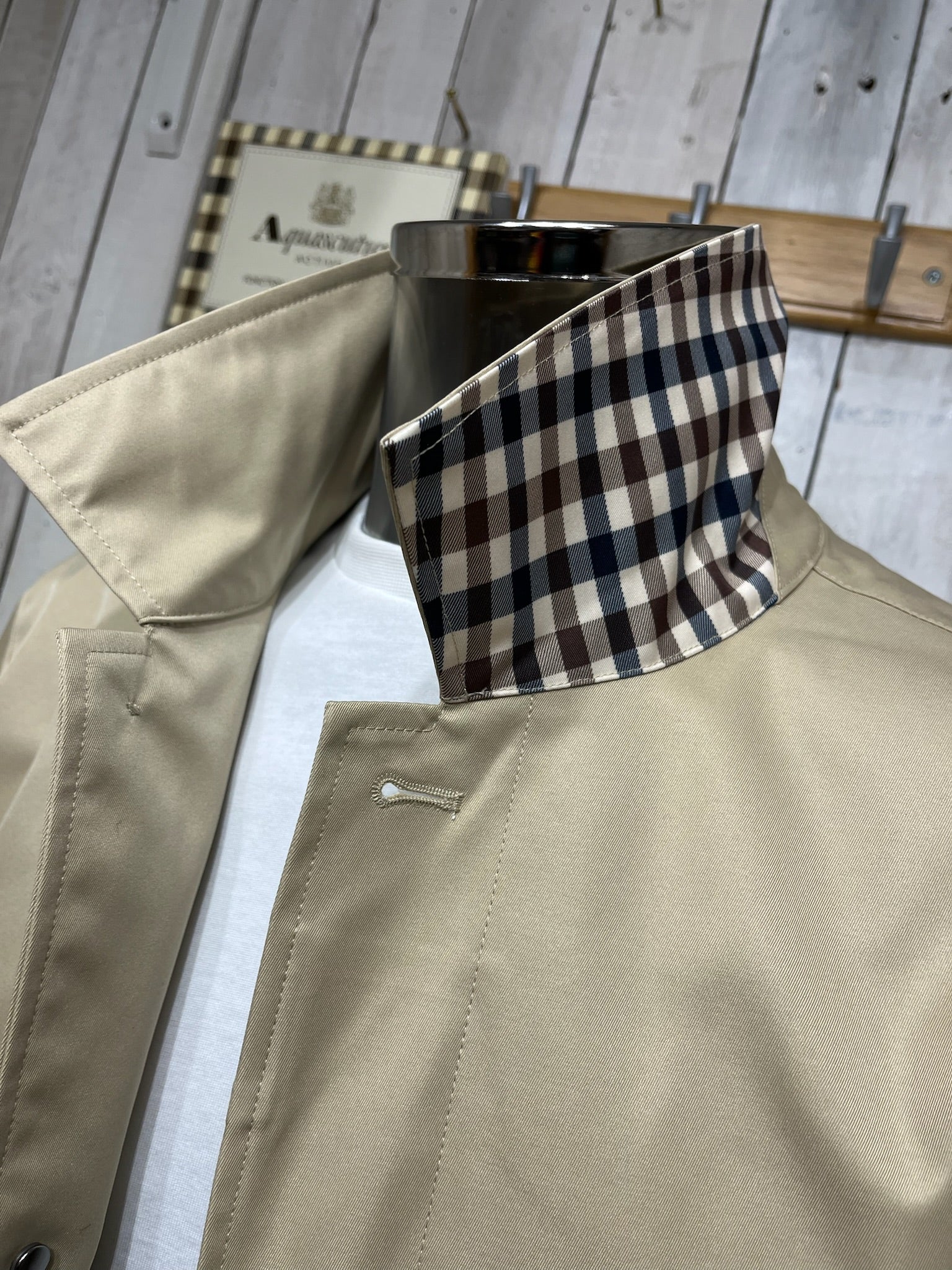 Aquascutum Iconic Caban Mac - Beige - "Just a different class". - Image 4