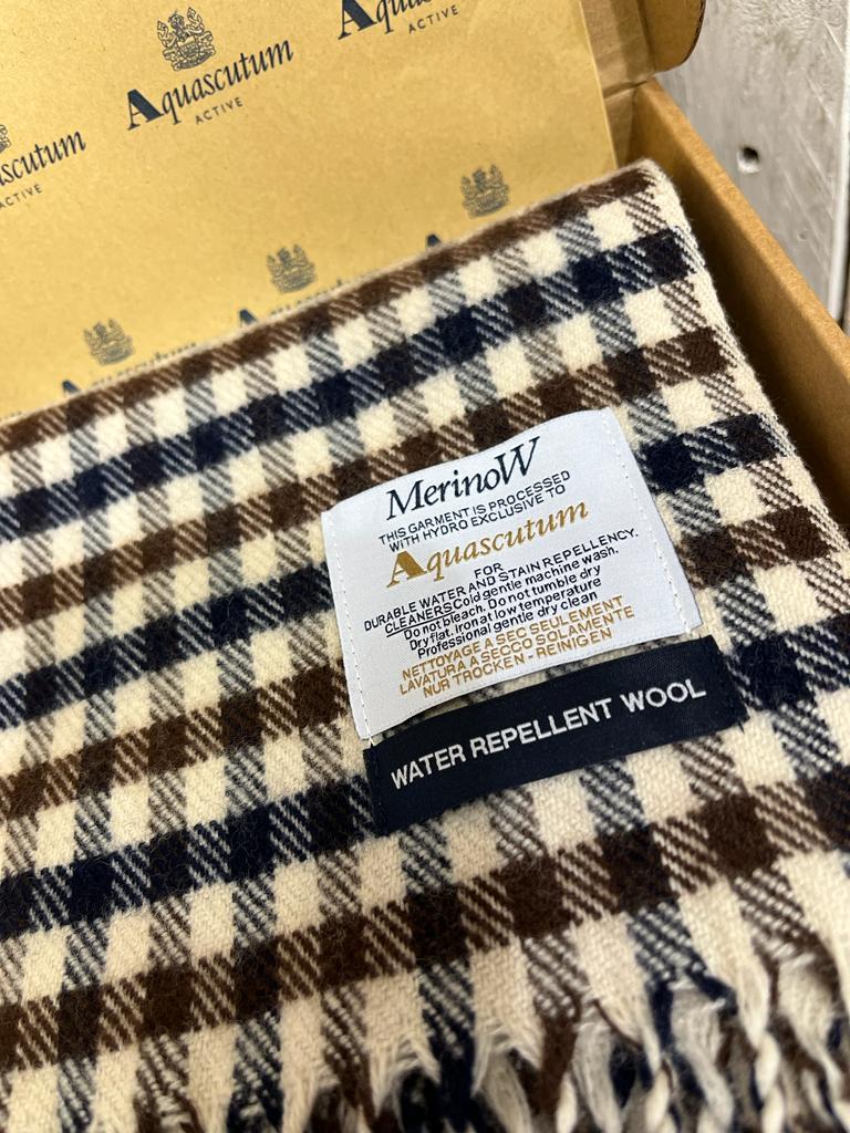 Aquascutum Merino Wool Scarf - BACK IN STOCK - Club Check - Image 2