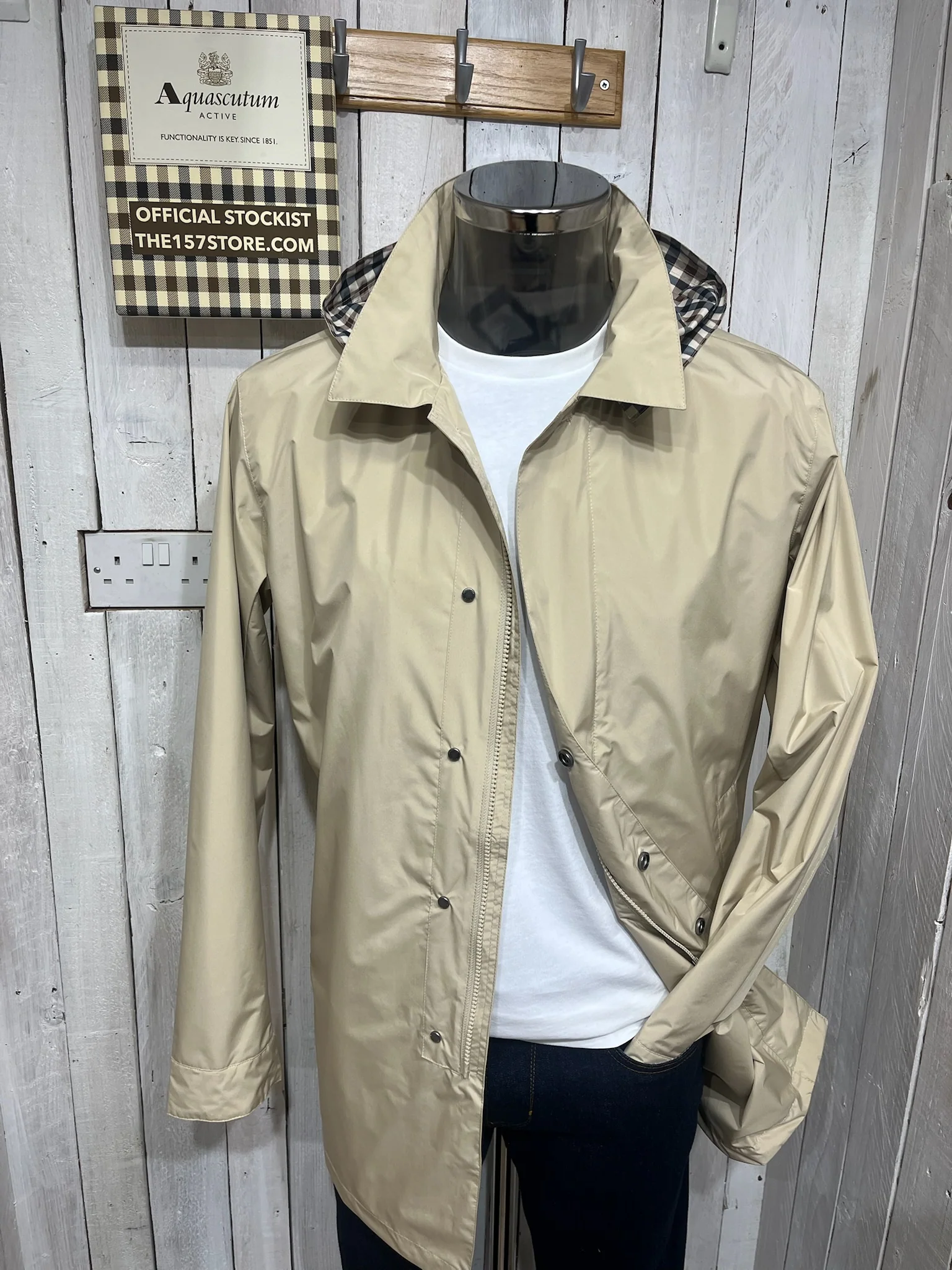 Aquascutum Pack-Away Hood Trench - Beige