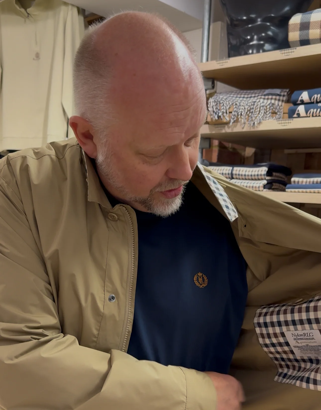Aquascutum Packable Trench Jacket - Khaki - Image 8
