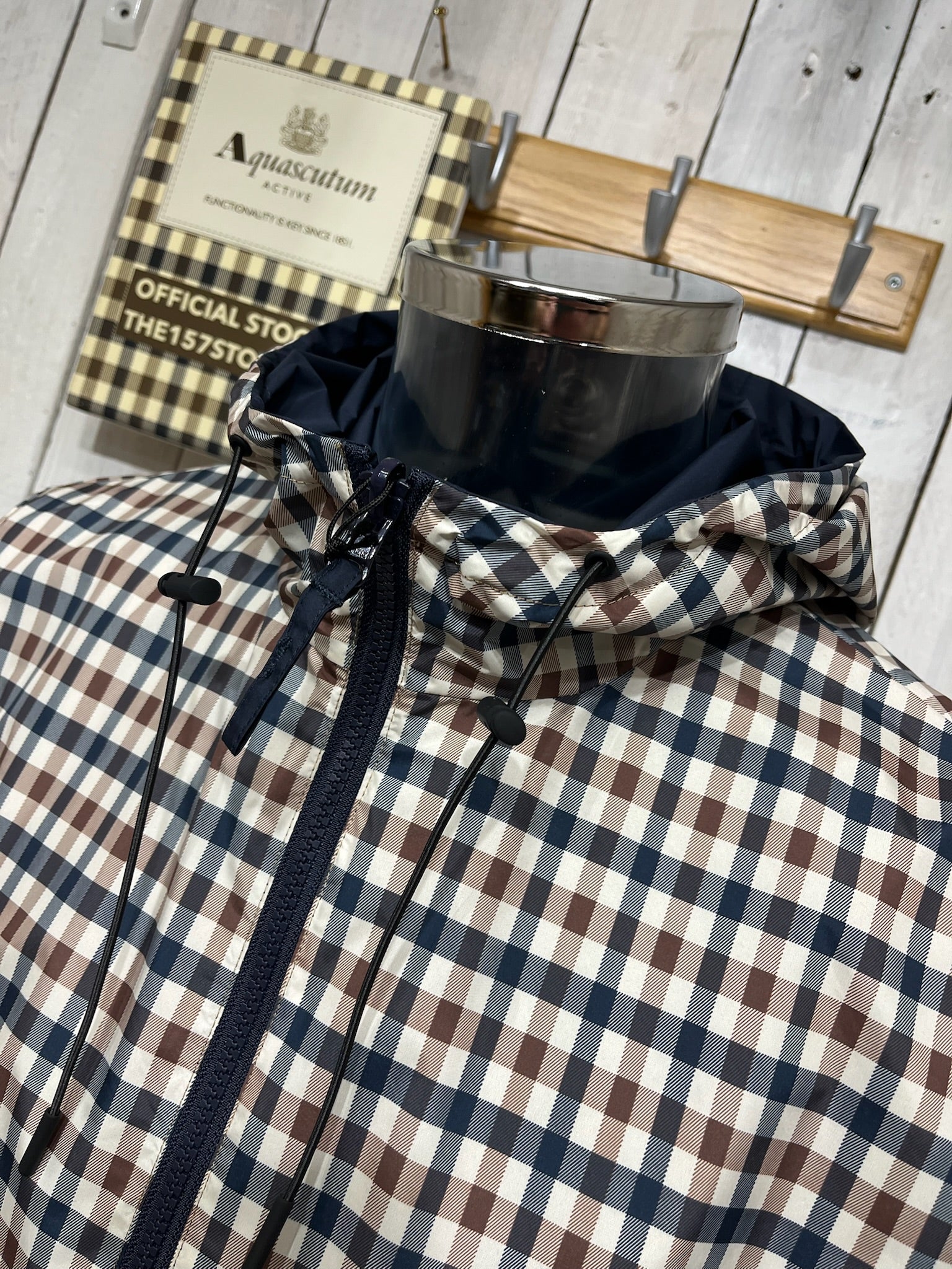 Aquascutum Reversible Terrace Jacket - NEW 2026 - Navy or Aqua Check - Image 12