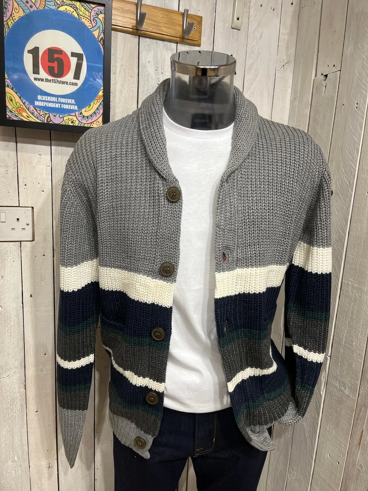 Eastside Ritchie Cardigan - Grey Shawl - Image 3