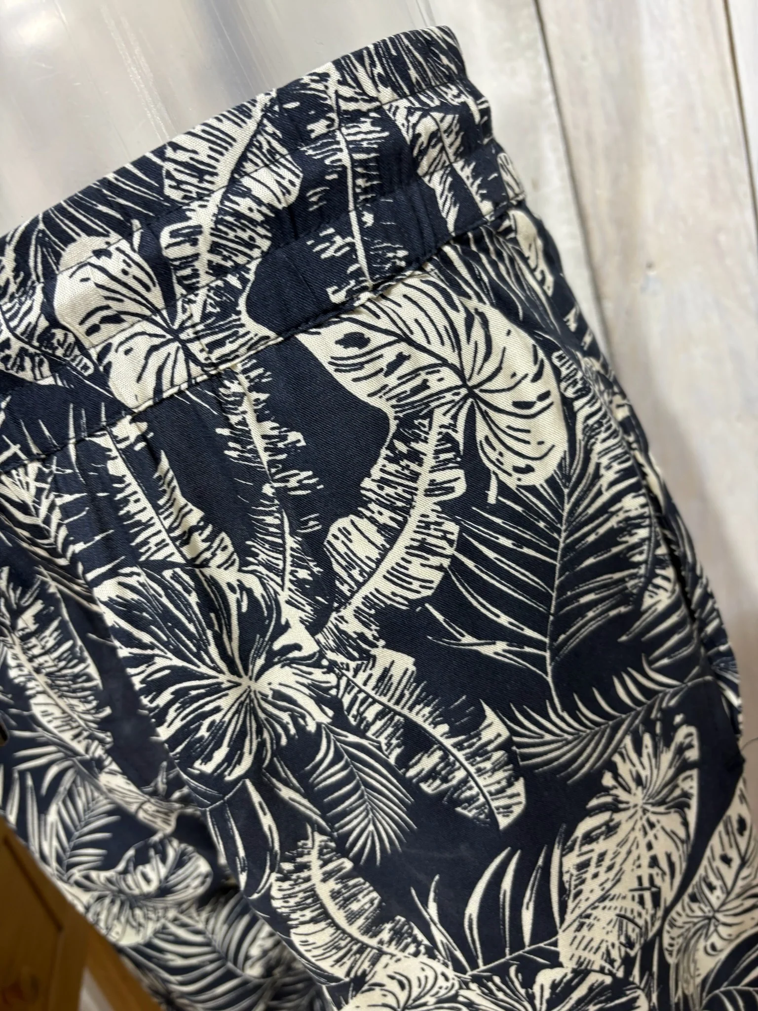 Eastside Summer Soul Short - Dark Navy - Image 2
