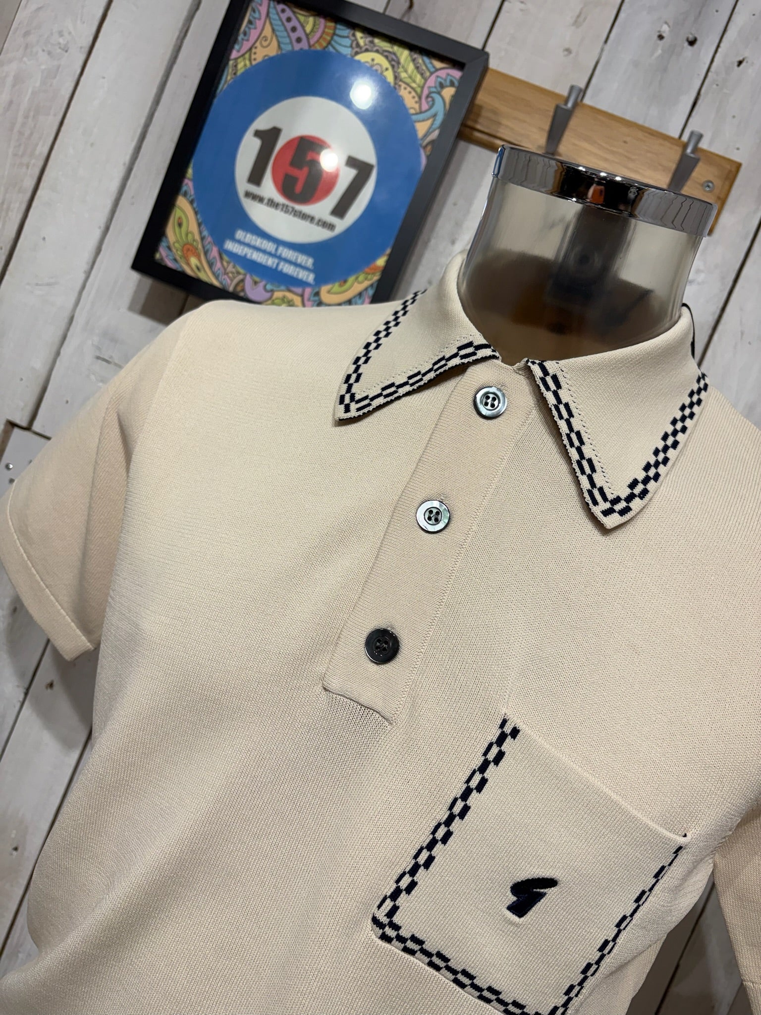 Gabicci '100 Club' Routledge Knit Polo - Cream (157 EXCLUSIVE) - Image 4