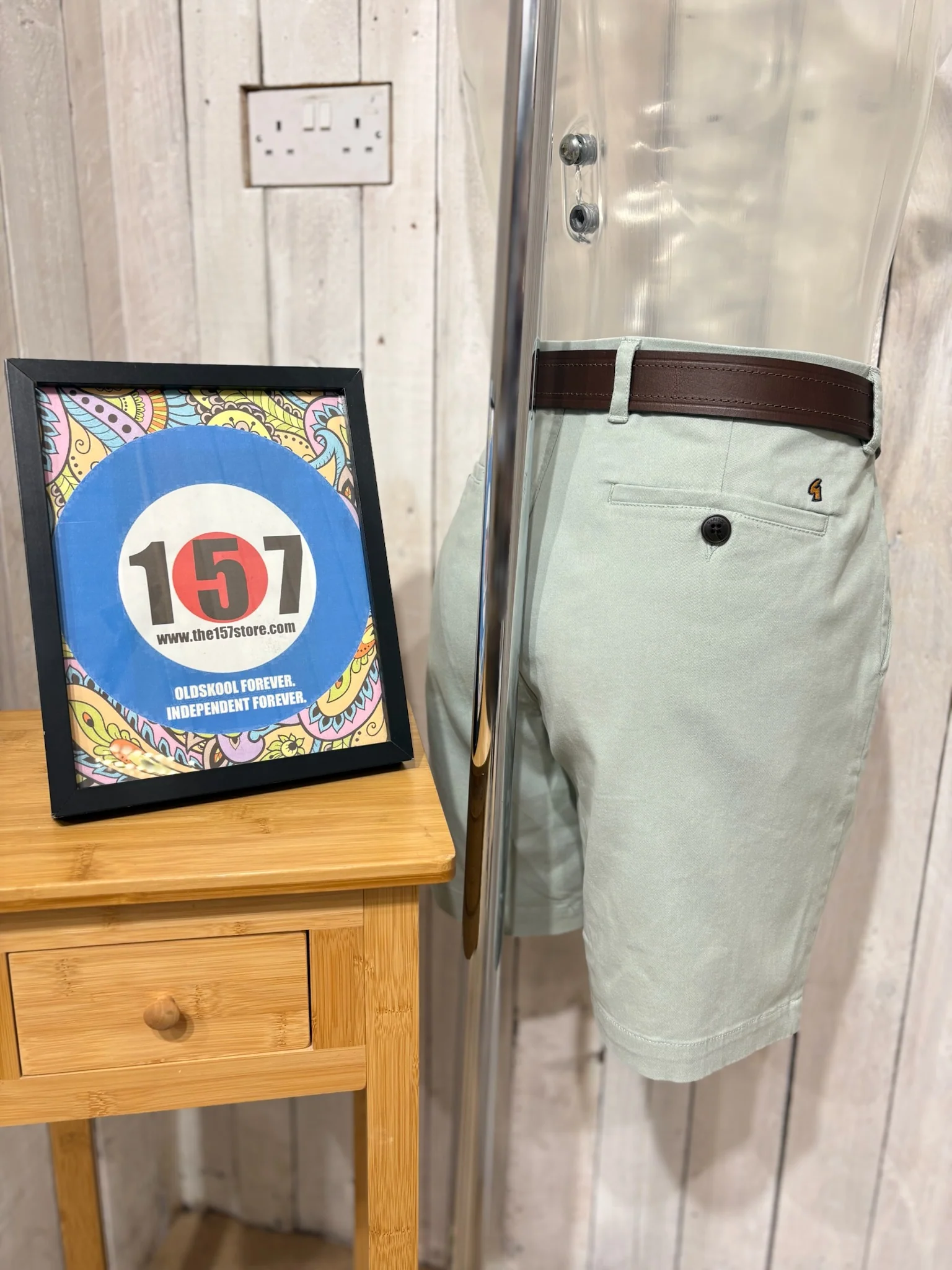 Gabicci Classic Chino Shorts 2026 - Meadow Green (Reg Fit with Stretch) - Image 5