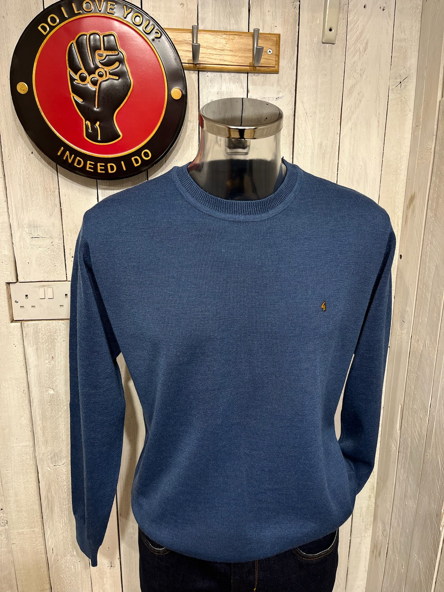 Gabicci Classic Crew Knit Jumper - Ocean Blue