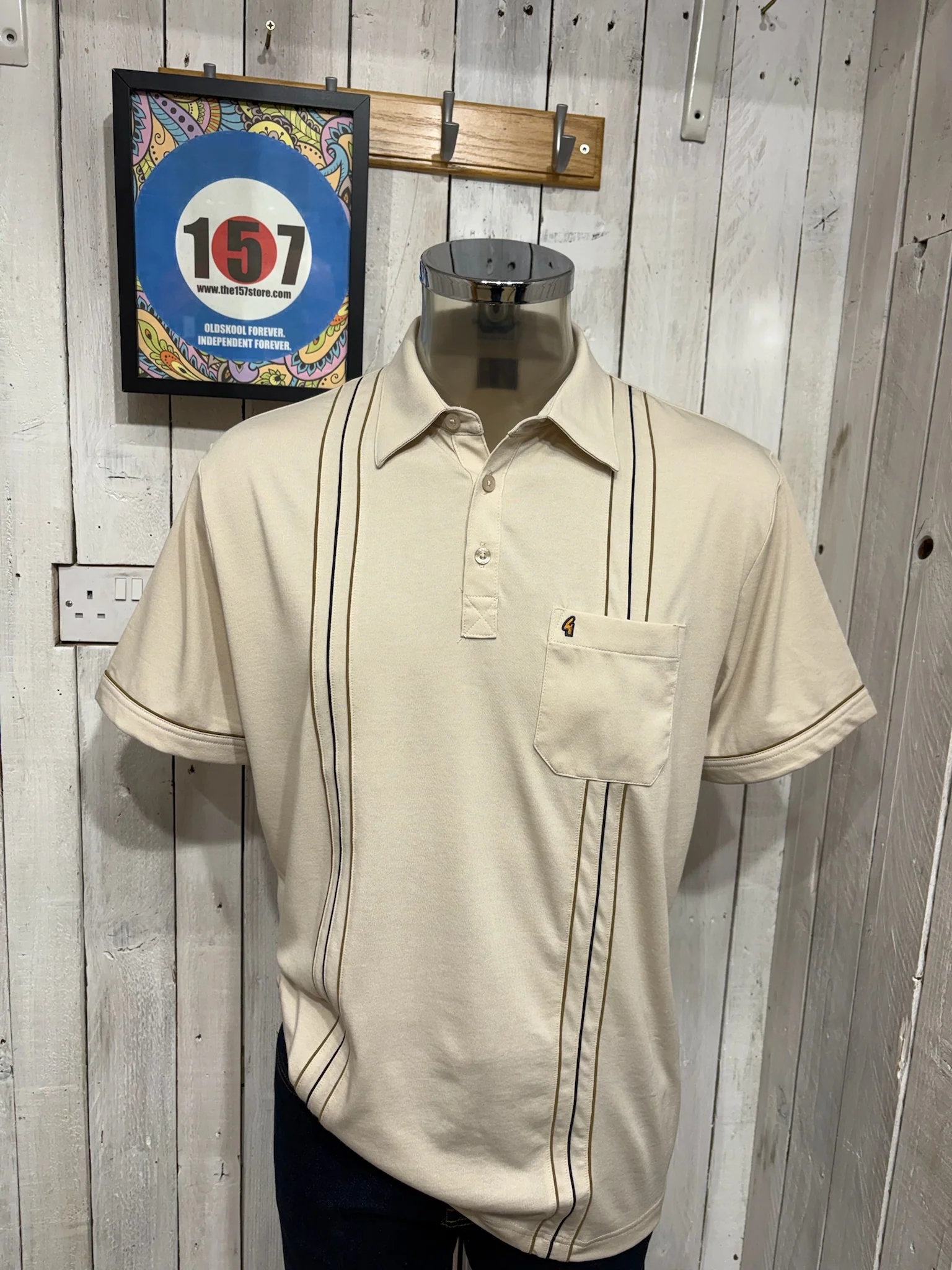 Gabicci Regular Fit X01 Polo - Linen Colour (not actually Linen material)