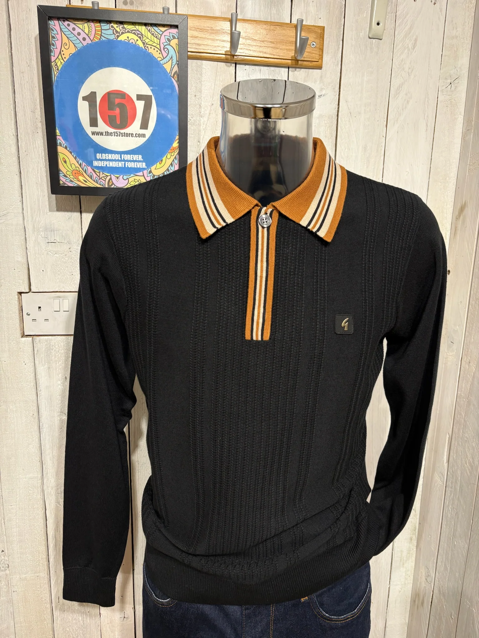 Gabicci Vintage Dean Mod Knit - Black