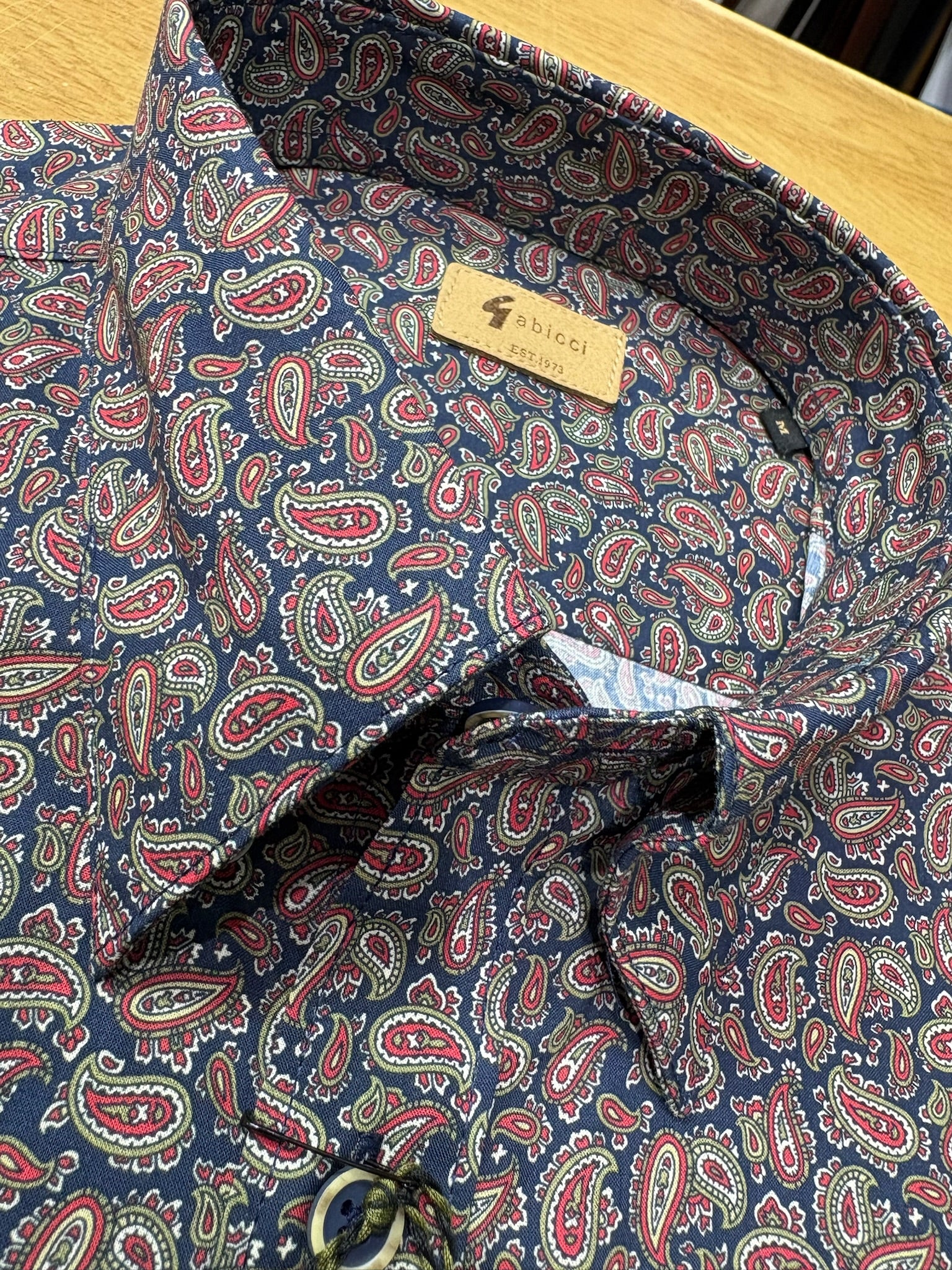 Gabicci Vintage Lachlan Paisley Shirt - Berry - Image 3