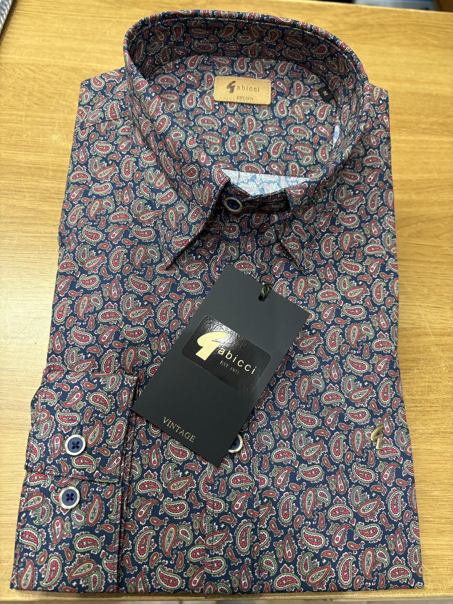 Gabicci Vintage Lachlan Paisley Shirt - Berry - Image 6