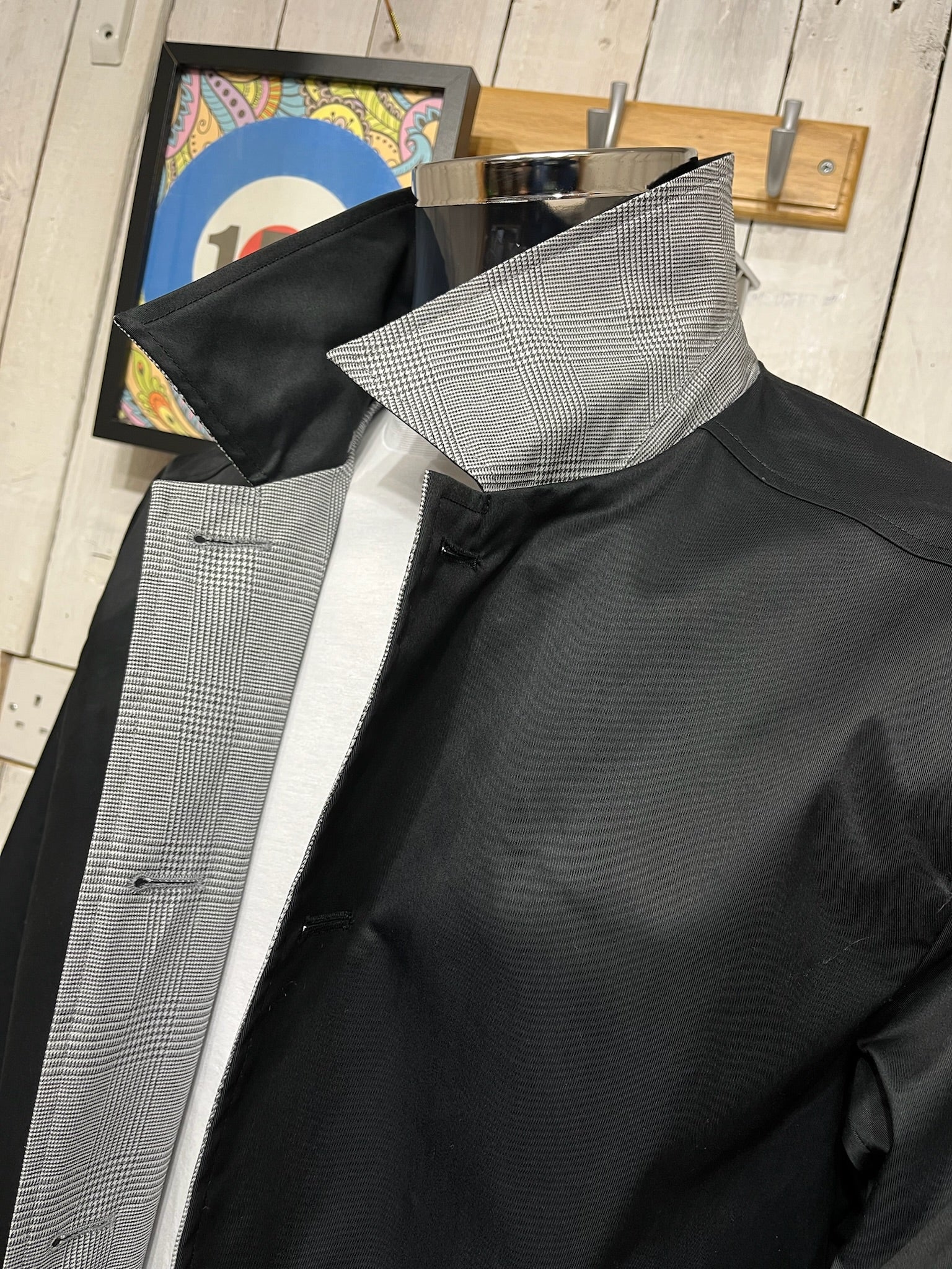 Guards of London Reversible Mac - Prince of Wales Check (100% Water Repellent) - Image 4