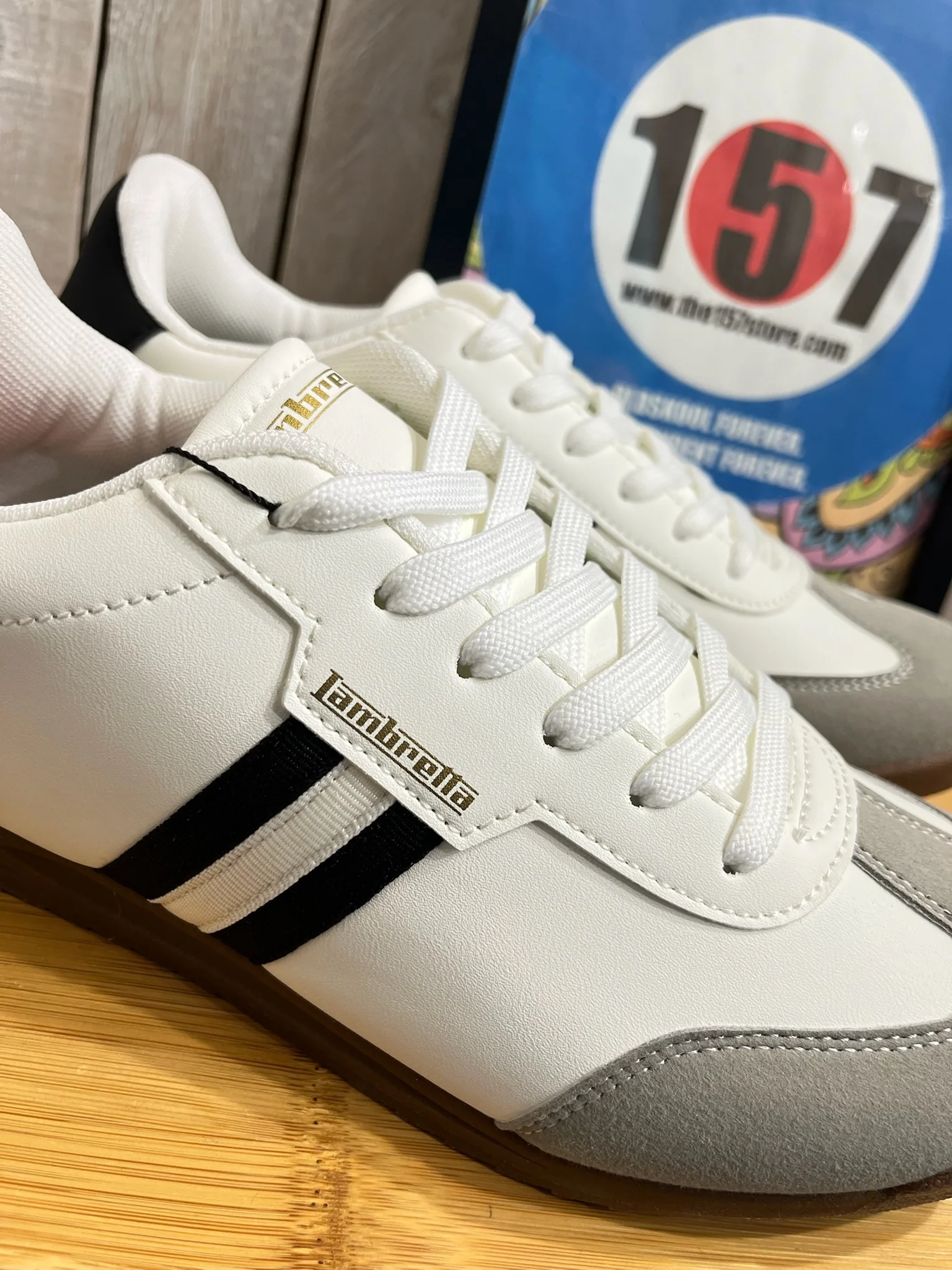 Lambretta Tackle Trainers - White Black - Image 5