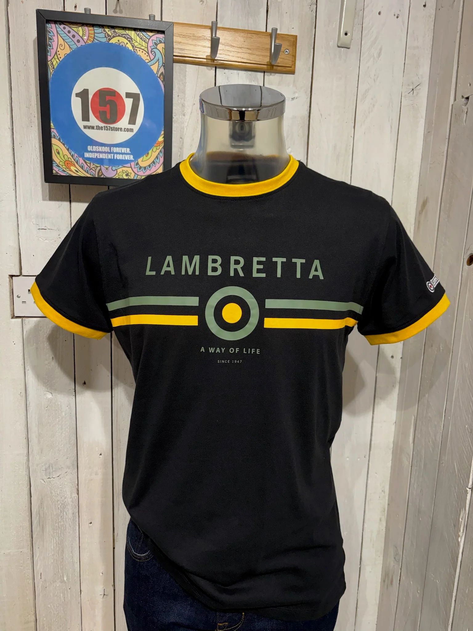 Lambretta Target Ringer Tee - Black/Gold