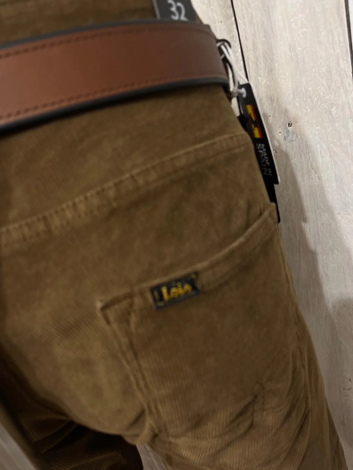 Lois Cords - Sierra Stretch Fit - Brown (Mocha) - Image 5
