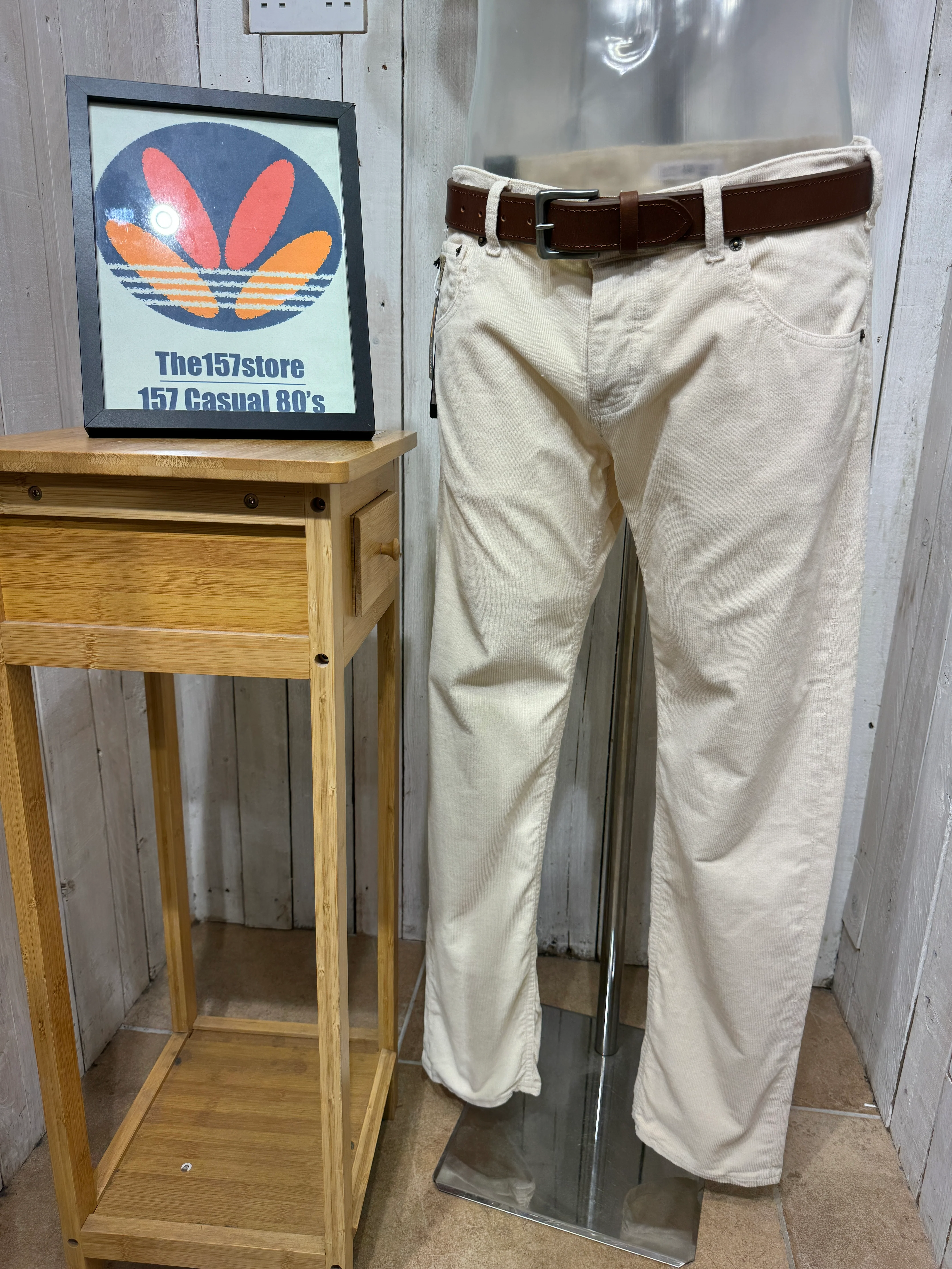 Lois Cords - Sierra Stretch Fit - Ecru - Image 3