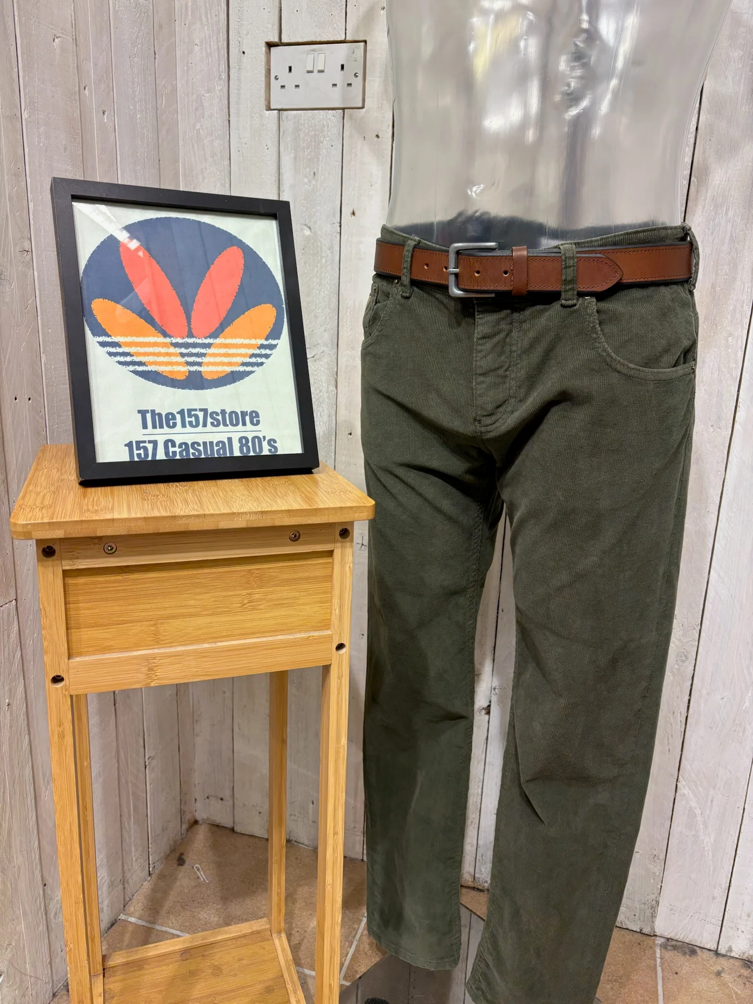 Lois Cords - Sierra Stretch Fit - Green Olive - Image 3