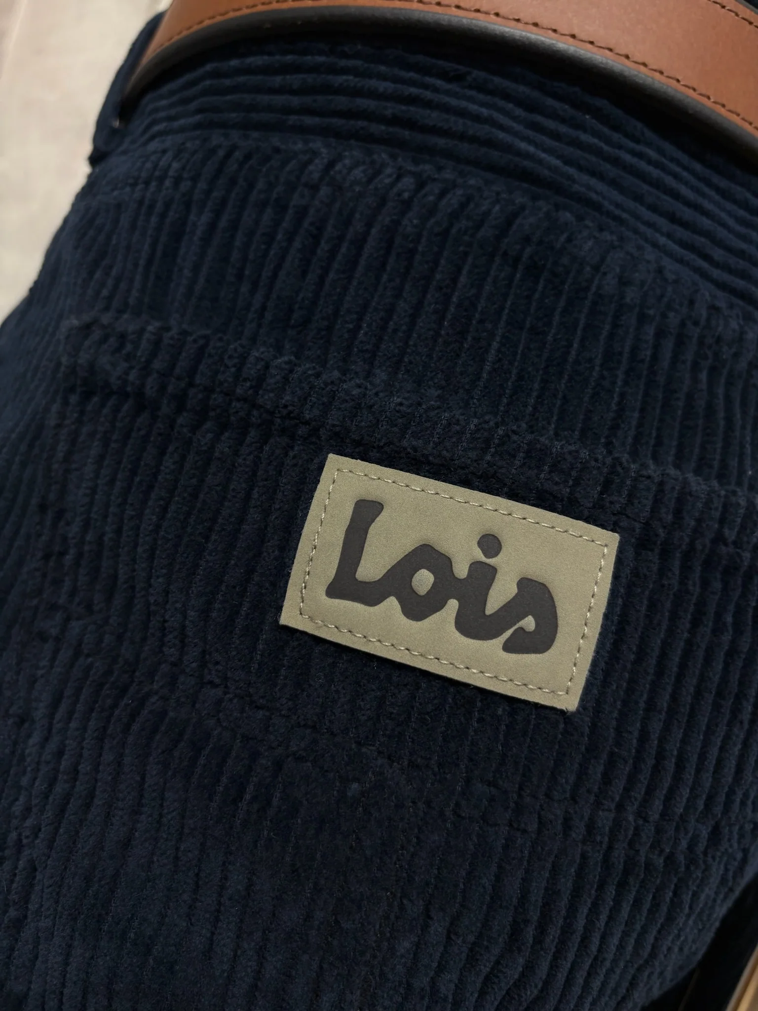 Lois New Dallas Jumbo Cords - Navy - Image 3