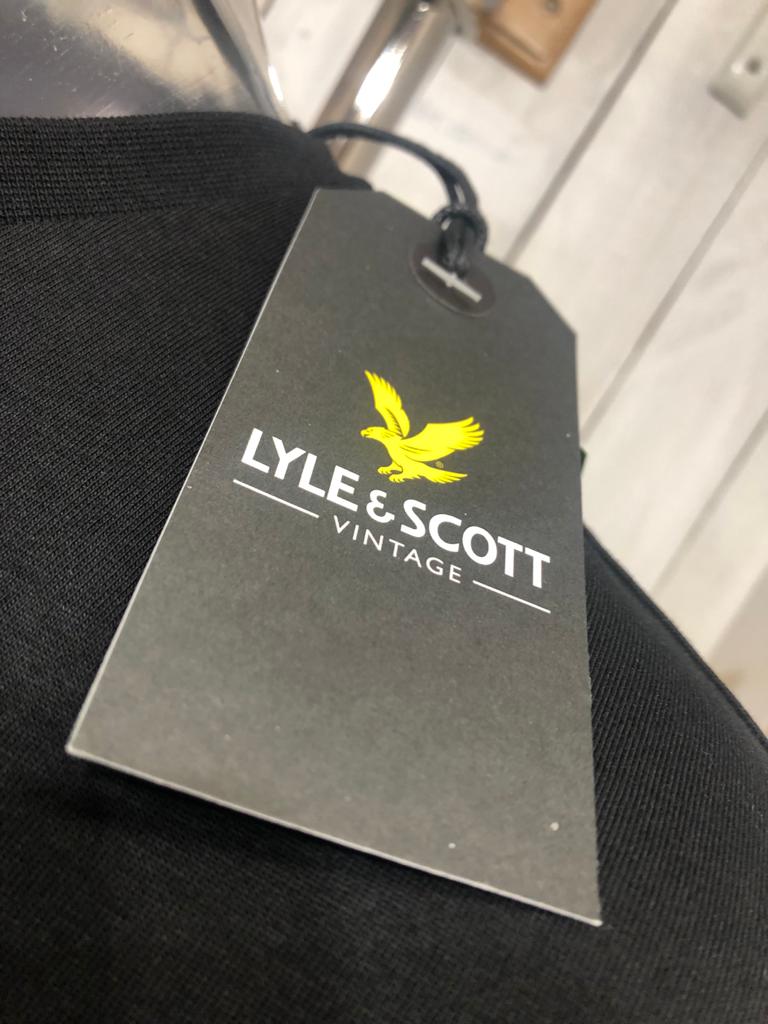 Lyle & Scott Crew Tee 2026 - Black - Image 3