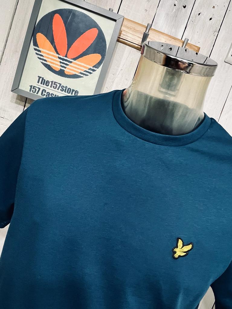 Lyle & Scott Crew Tee - Apres Navy - Image 2