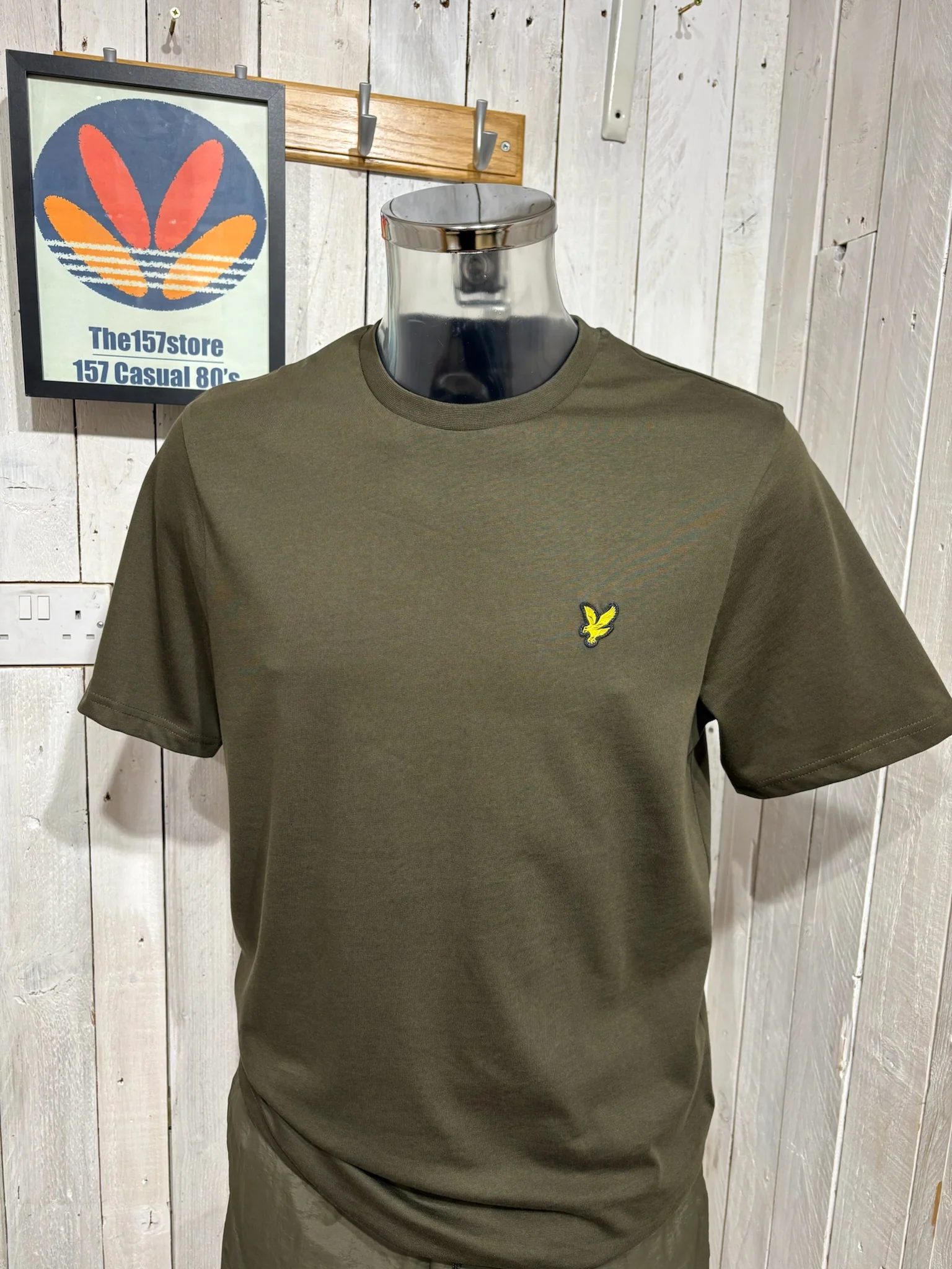 Lyle & Scott Plain Crew Tee - Olive - Image 2