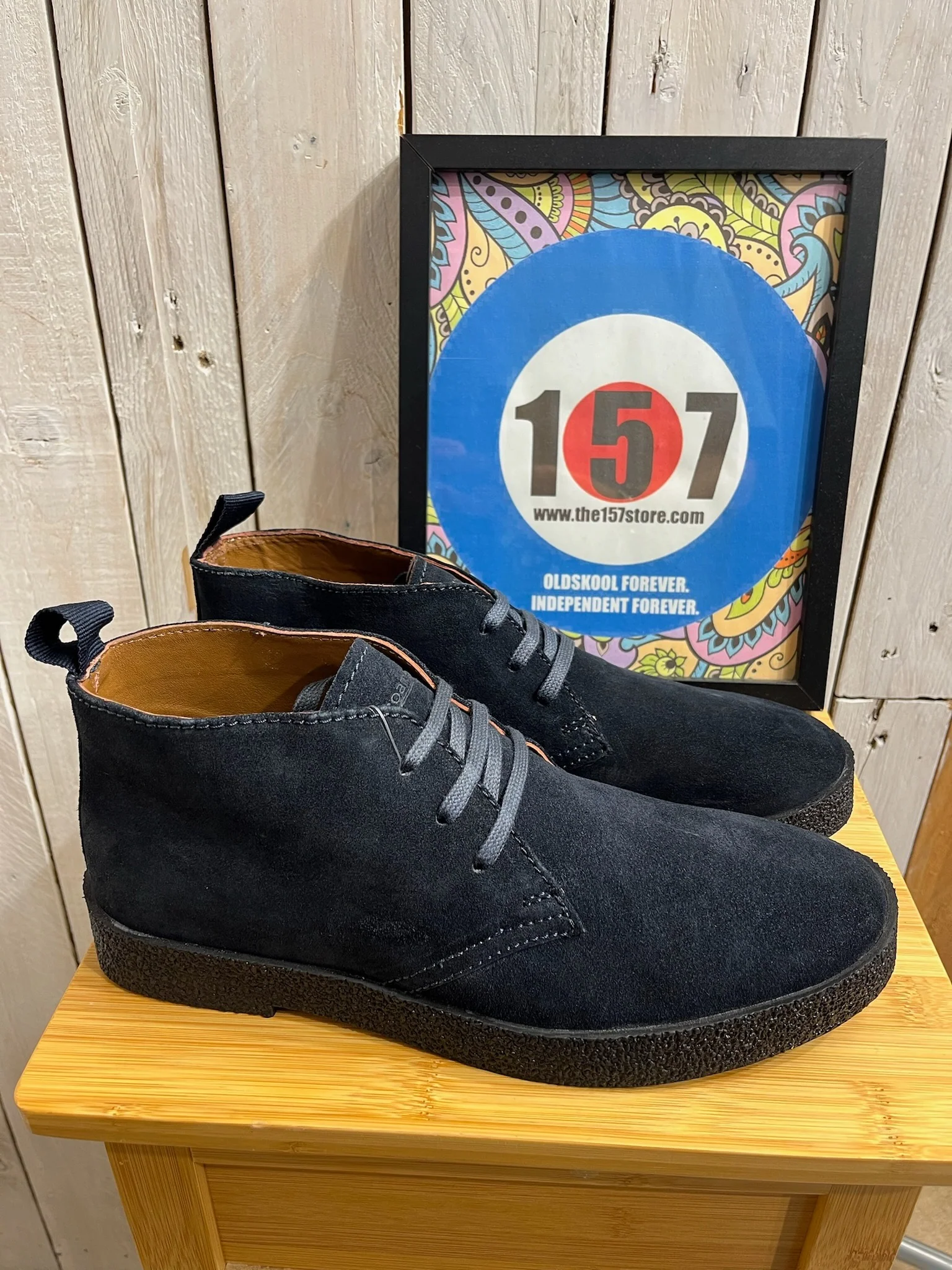Original McQUEEN - 3 Eyelet Suede Chukka Boots - Navy
