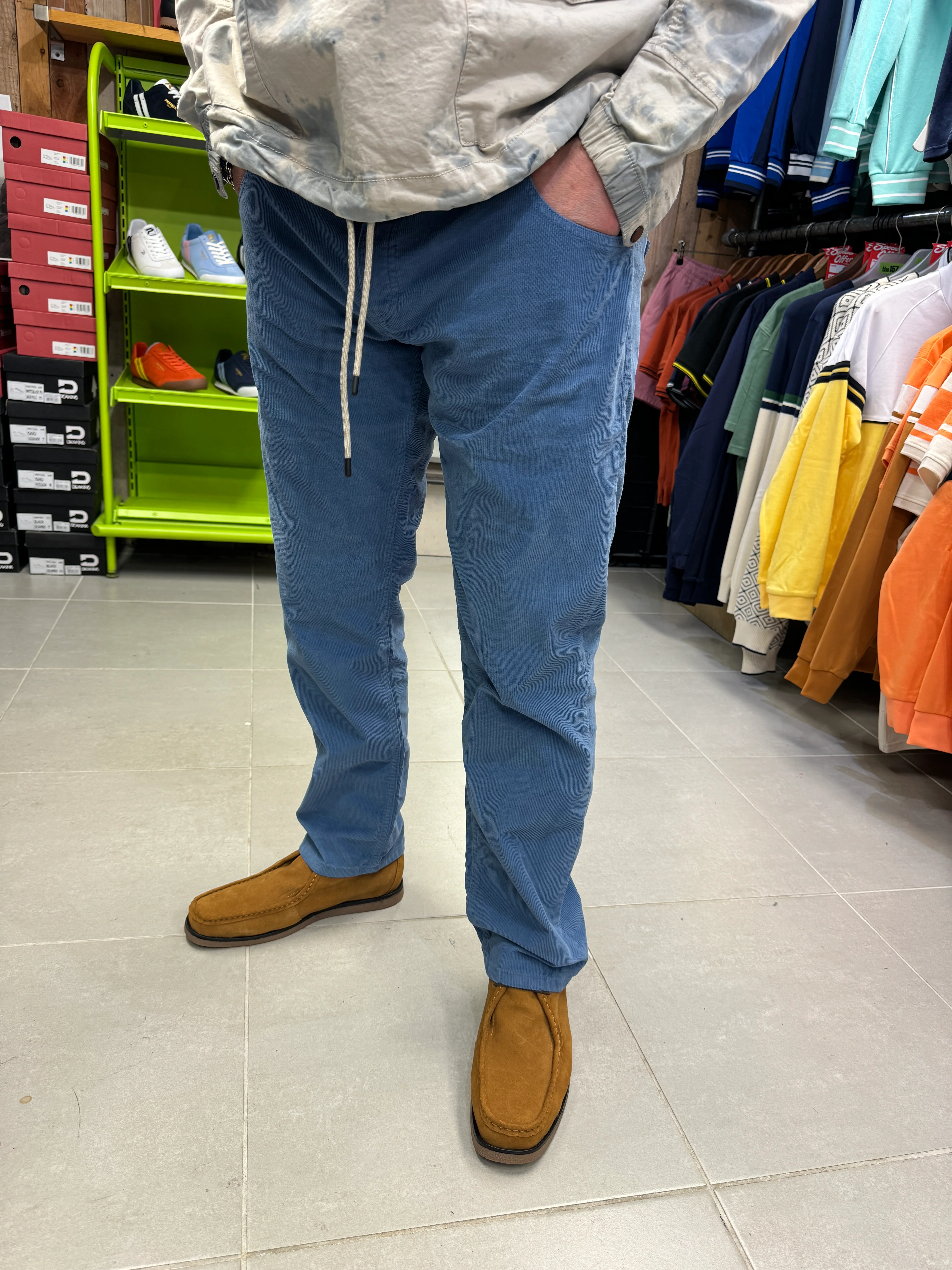 Lois Cords - Sierra Stretch Fit - Light Blue - Image 4