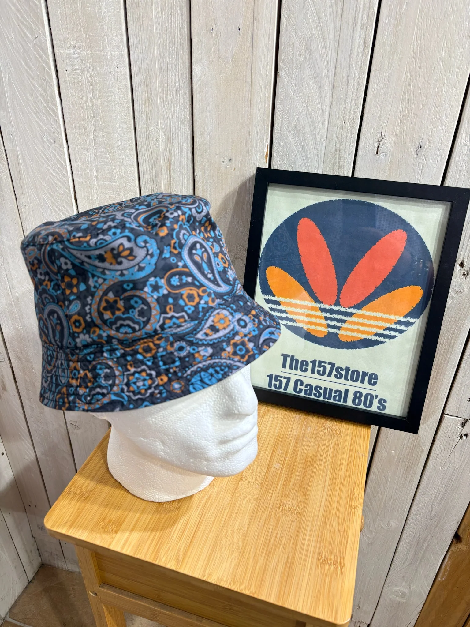 Pretty Green Wonderwall Paisley Reversible Bucket Hat - Dark Grey