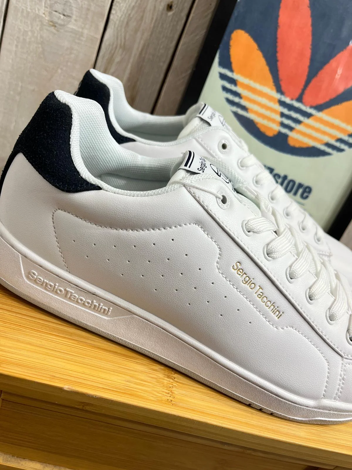 Sergio Tacchini Capri Trainers - White / Navy - Image 2