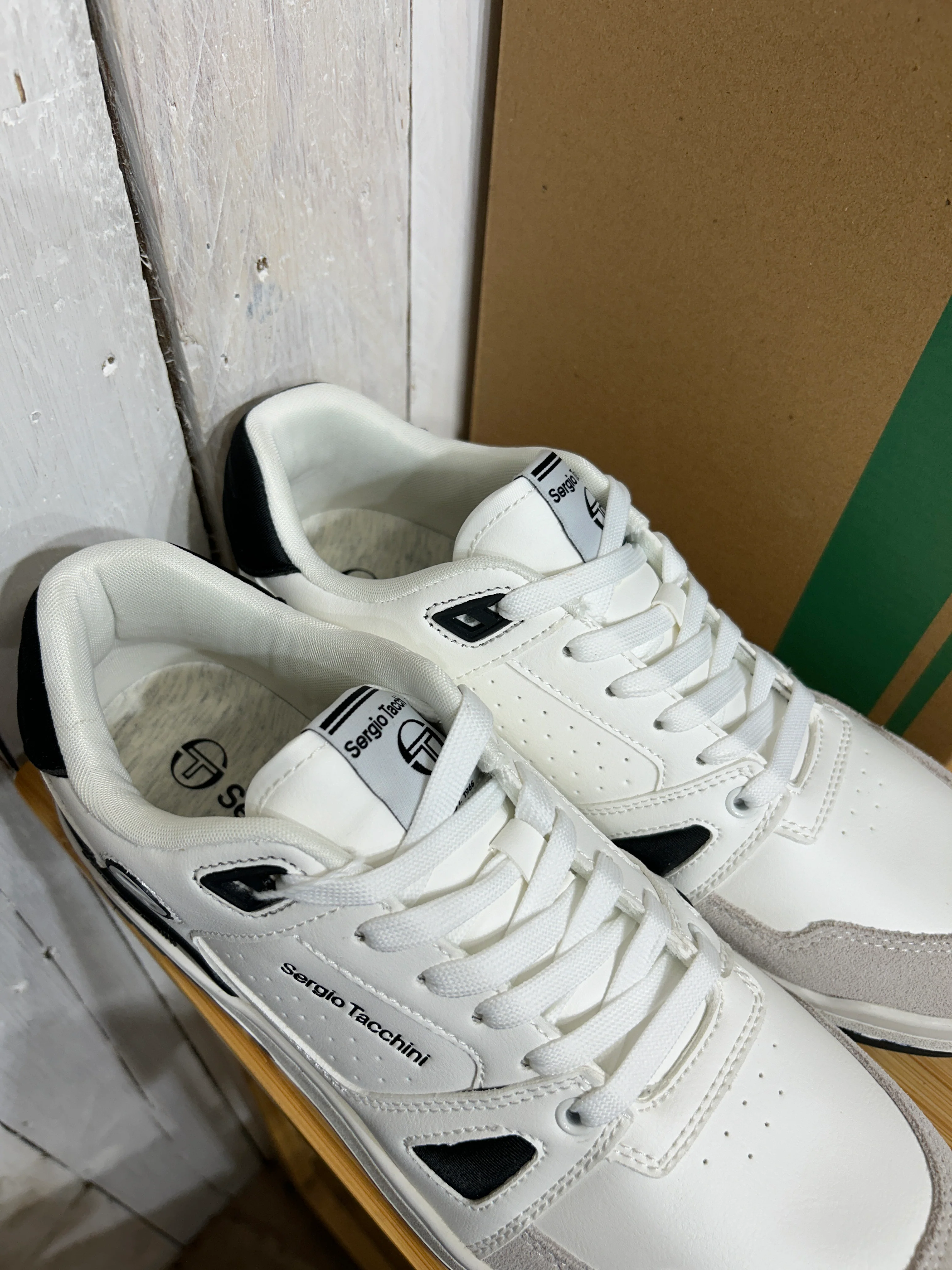Sergio Tacchini Milano Trainers - White / Black - Image 4