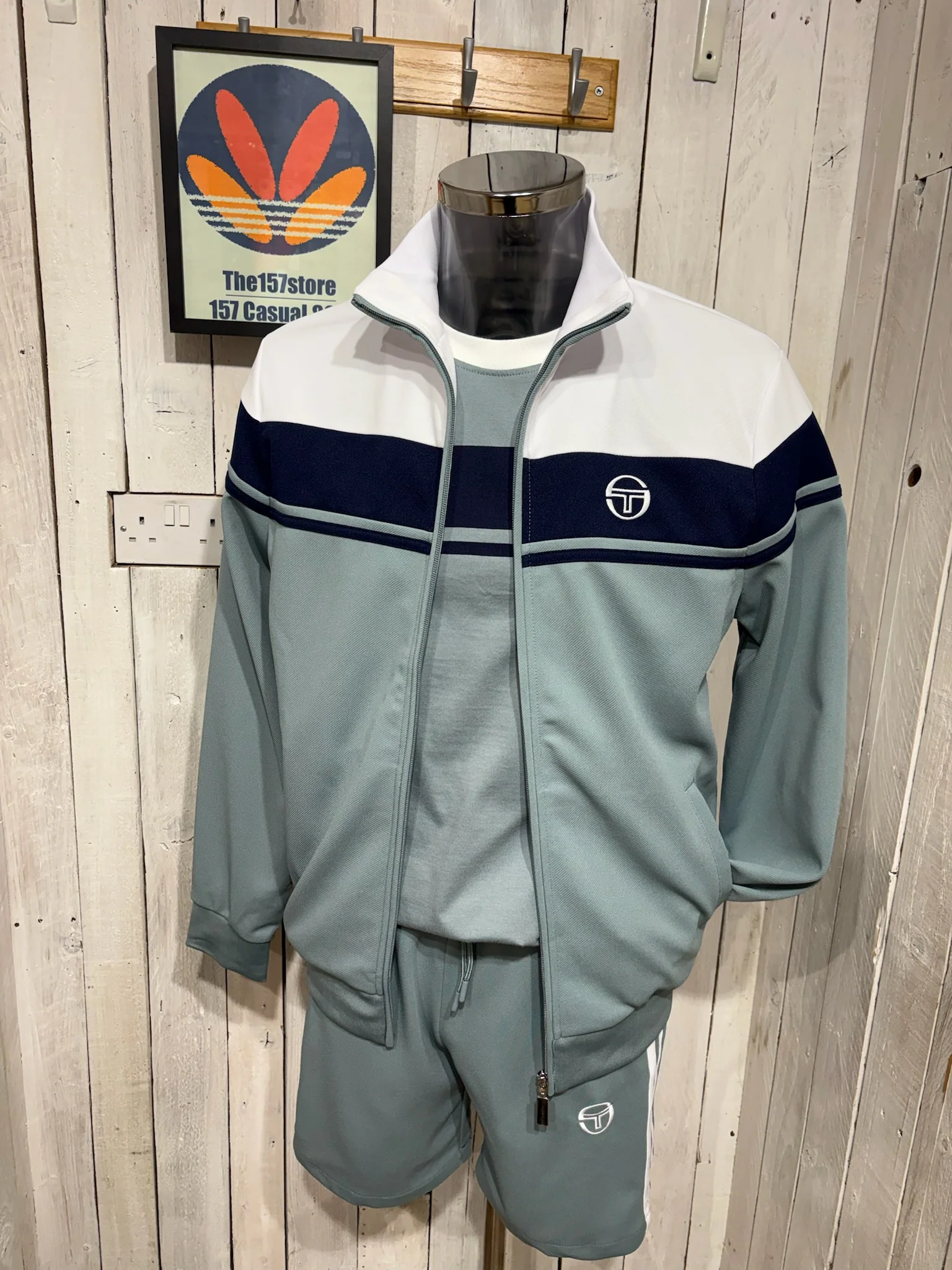 Sergio Tacchini Pietra Shorts - Lead / White SS26 - Image 3