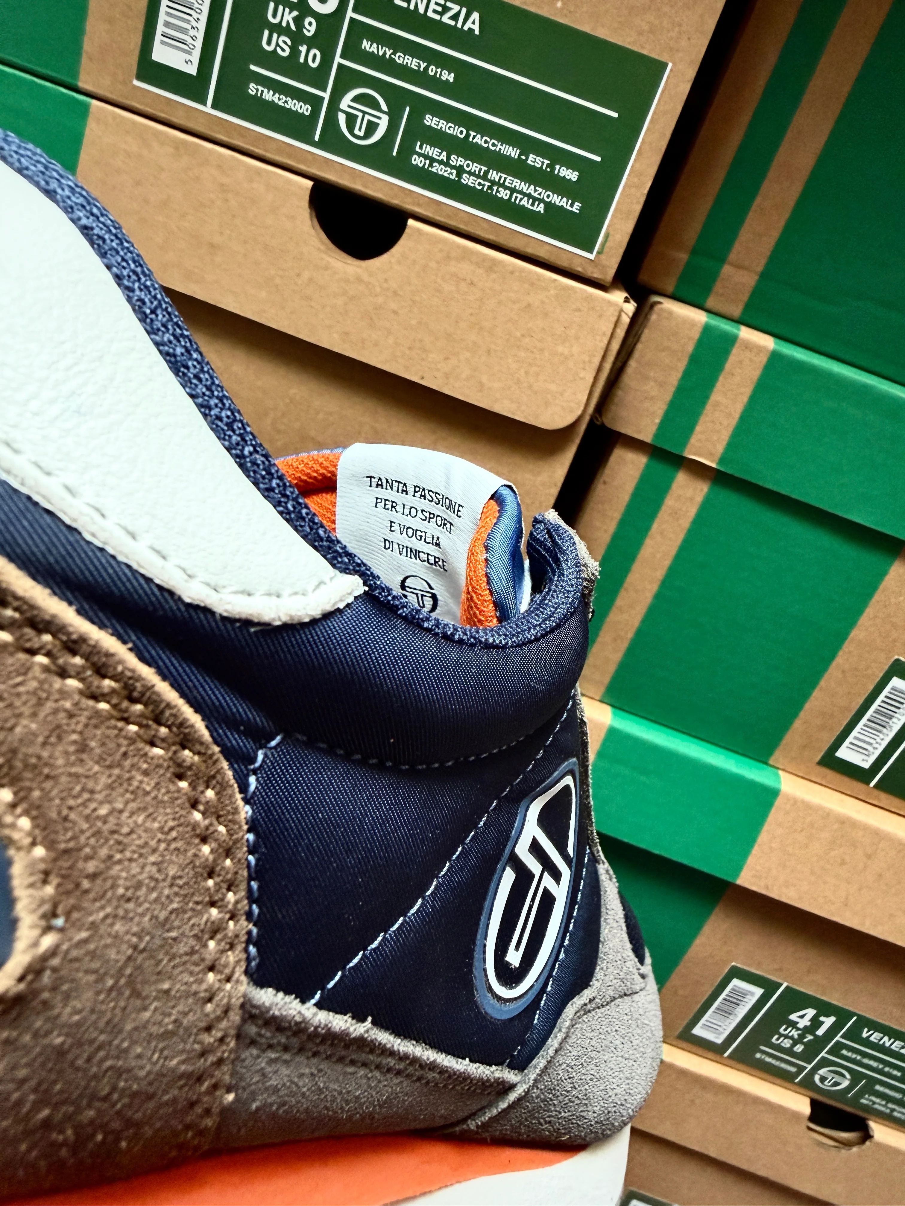 Sergio Tacchini Venezia Trainers - Navy Grey 0194 “Tanta Passione” - Image 2