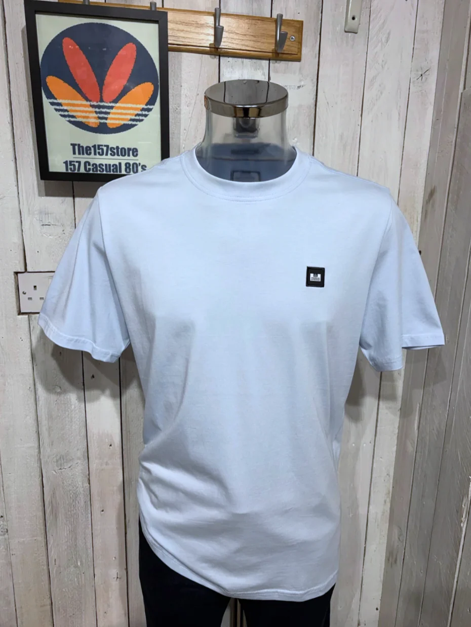 Weekend Offender Brooklands Tee - Sky - NEW FIT.